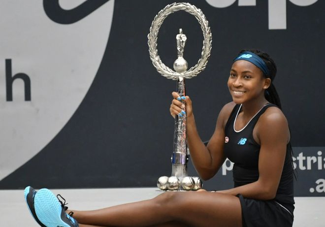 的舞台上 的舞台上